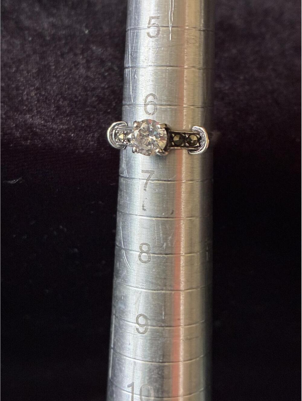 Vintage Art Deco 925 Sterling Silver Marcasite Solitaire Ring - Size 6.5